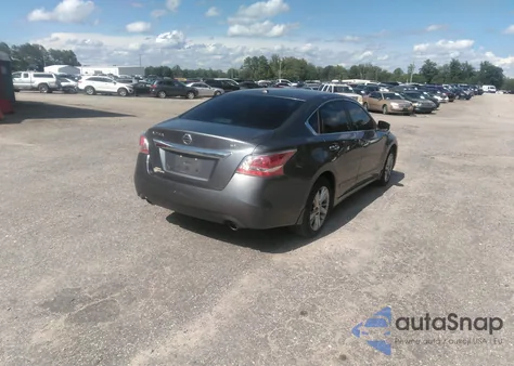 2015 Nissan Altima 2.5 Sl z USA, uszkodzony, nr VIN 1N4AL3AP4FC230548